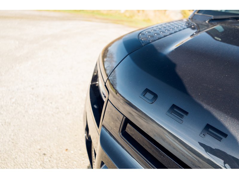 Land Rover 3.0 D300 MHEV X-Dynamic HSE Hard Top SUV 5dr Diesel Auto 4WD MWB Euro 6 (s/s) (300 ps)