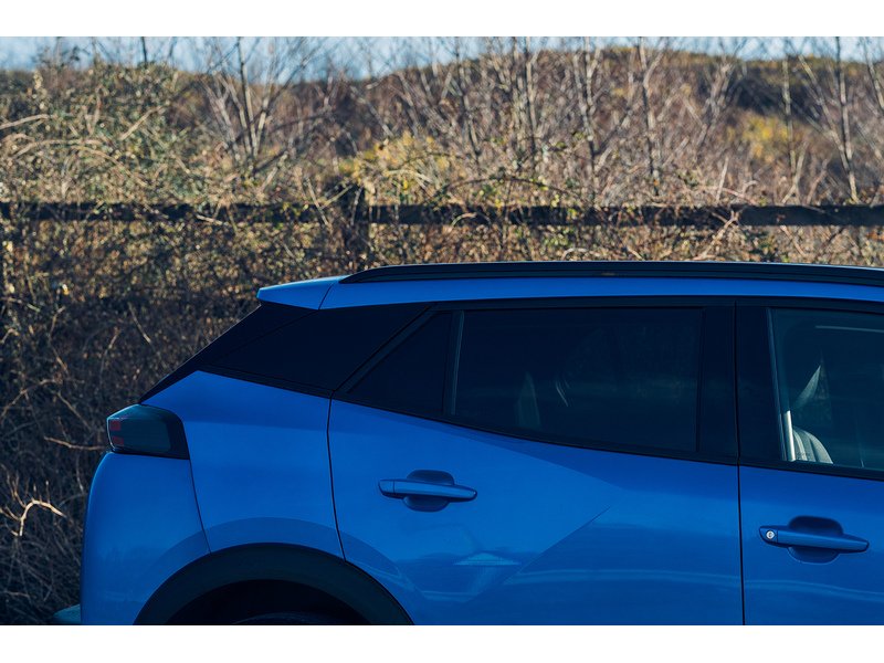 Peugeot 1.2 PureTech Allure Premium SUV 5dr Petrol Manual Euro 6 (s/s) (100 ps)