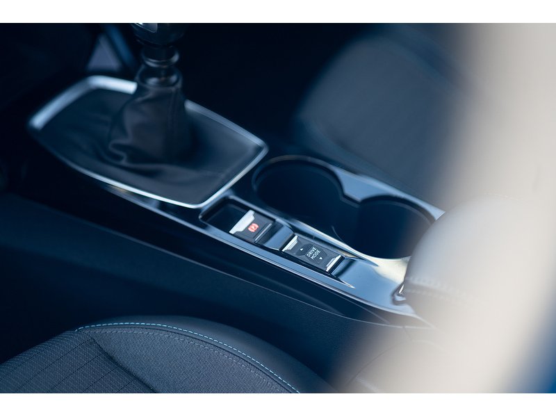 Peugeot 1.2 PureTech Allure Premium SUV 5dr Petrol Manual Euro 6 (s/s) (100 ps)