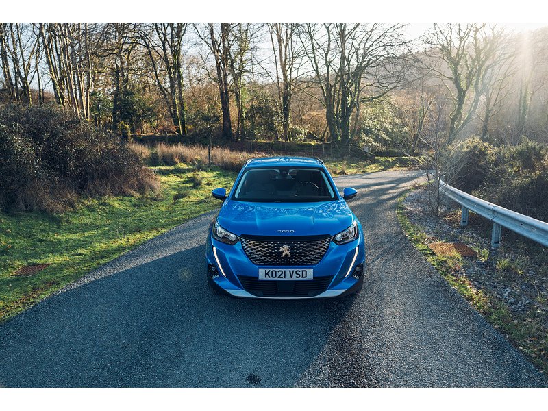 Peugeot 1.2 PureTech Allure Premium SUV 5dr Petrol Manual Euro 6 (s/s) (100 ps)