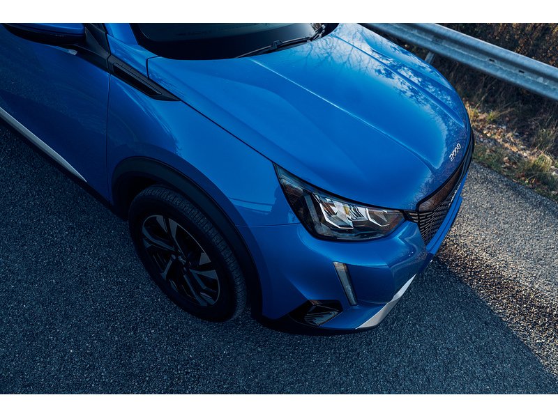 Peugeot 1.2 PureTech Allure Premium SUV 5dr Petrol Manual Euro 6 (s/s) (100 ps)