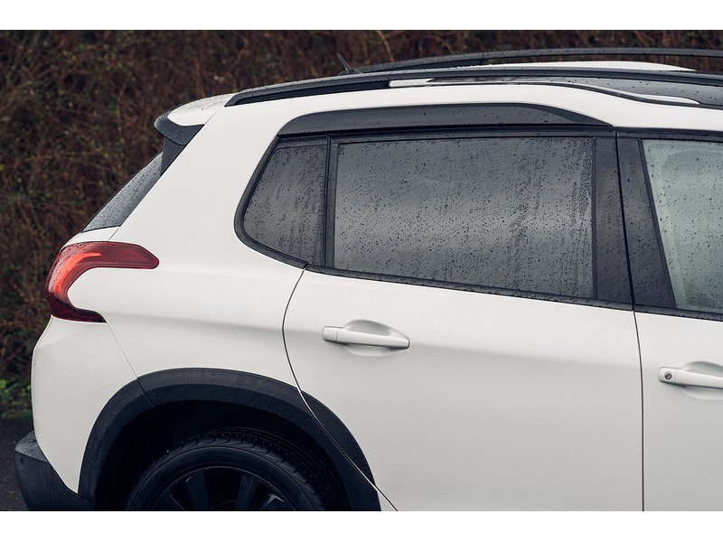 Peugeot 1.2 PureTech GT Line SUV 5dr Petrol EAT Euro 6 (s/s) (110 ps)