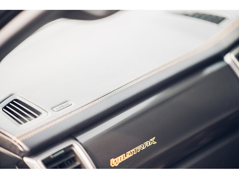 Ford 2.0 EcoBlue Wildtrak Pickup Double Cab 4dr Diesel Auto 4WD Euro 6 (s/s) (213 ps)