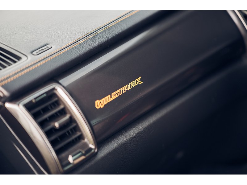 Ford 2.0 EcoBlue Wildtrak Pickup Double Cab 4dr Diesel Auto 4WD Euro 6 (s/s) (213 ps)