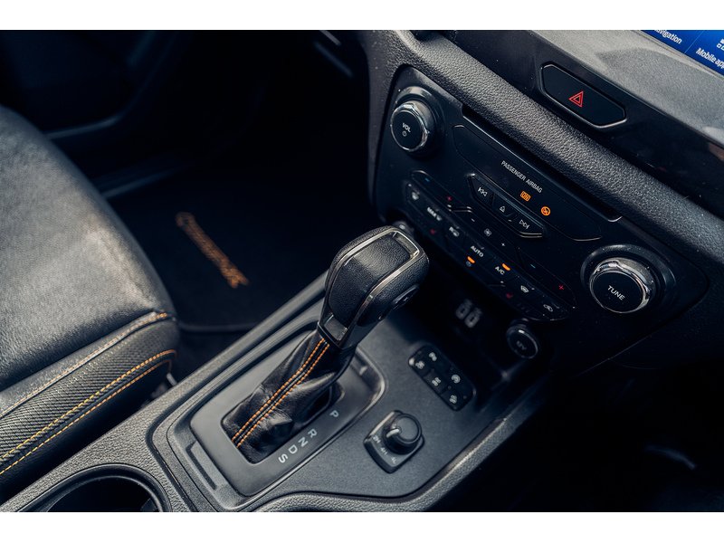 Ford 2.0 EcoBlue Wildtrak Pickup Double Cab 4dr Diesel Auto 4WD Euro 6 (s/s) (213 ps)