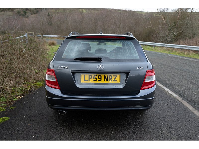 Mercedes-Benz 2.1 C250 CDI BlueEfficiency Sport Estate 5dr Diesel Auto Euro 5 (204 ps)