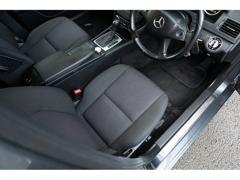 Mercedes-Benz 2.1 C250 CDI BlueEfficiency Sport Estate 5dr Diesel Auto Euro 5 (204 ps)