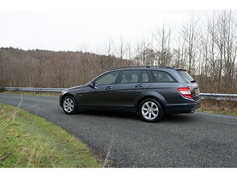 Mercedes-Benz 2.1 C250 CDI BlueEfficiency Sport Estate 5dr Diesel Auto Euro 5 (204 ps)