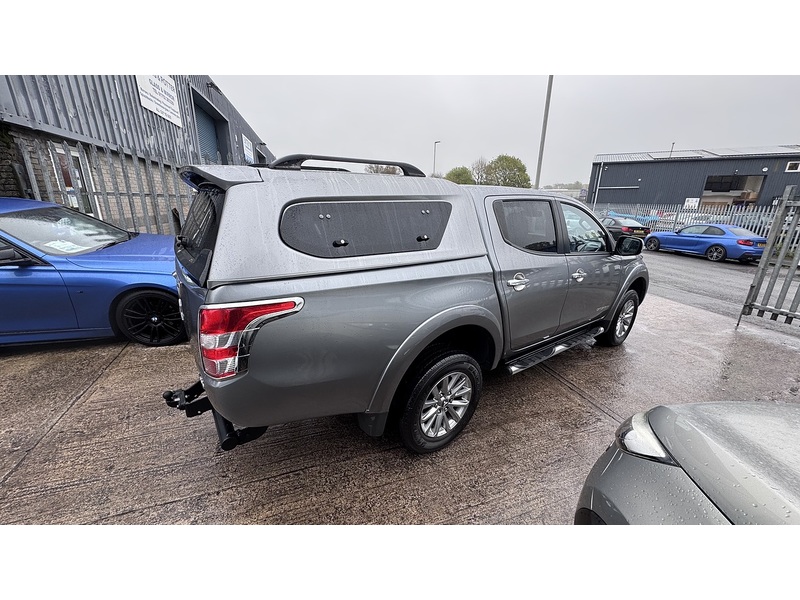 Mitsubishi 2.4 DI-D DC Barbarian Pickup Double Cab 4dr Diesel Manual 4WD Euro 5 (178 ps)