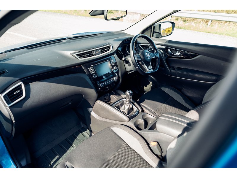 Nissan 1.3 DIG-T Acenta Premium SUV 5dr Petrol Manual Euro 6 (s/s) (140 ps)