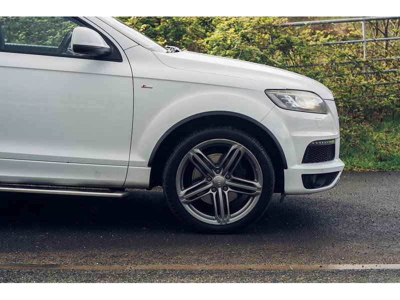 Audi 3.0 TDI V6 S line Plus SUV 5dr Diesel Tiptronic quattro Euro 5 (s/s) (245 ps)