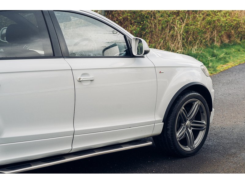 Audi 3.0 TDI V6 S line Plus SUV 5dr Diesel Tiptronic quattro Euro 5 (s/s) (245 ps)