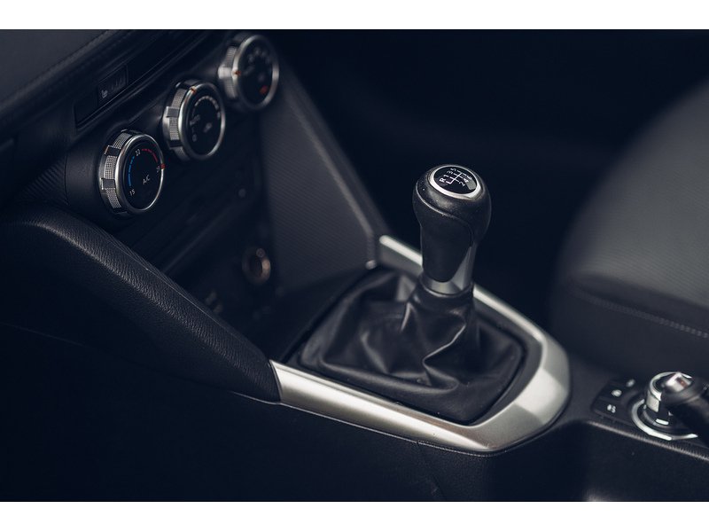 Mazda 1.5 SKYACTIV-D SE-L Nav SUV 5dr Diesel Manual Euro 6 (s/s) (105 ps)