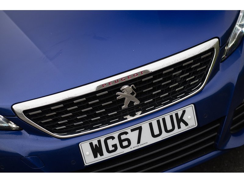 Peugeot 1.5 BlueHDi GT Line Hatchback 5dr Diesel Manual Euro 6 (s/s) (130 ps)