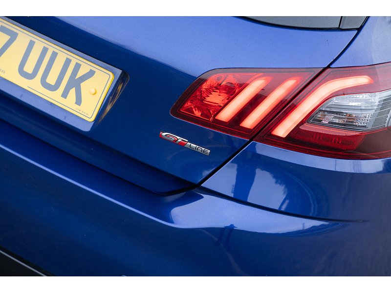 Peugeot 1.5 BlueHDi GT Line Hatchback 5dr Diesel Manual Euro 6 (s/s) (130 ps)