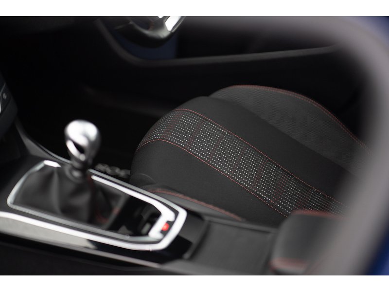 Peugeot 1.5 BlueHDi GT Line Hatchback 5dr Diesel Manual Euro 6 (s/s) (130 ps)