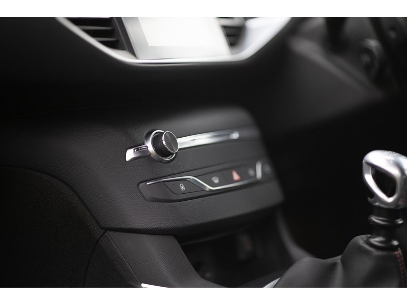 Peugeot 1.5 BlueHDi GT Line Hatchback 5dr Diesel Manual Euro 6 (s/s) (130 ps)