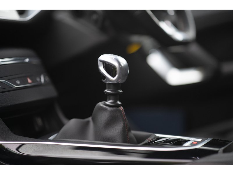 Peugeot 1.5 BlueHDi GT Line Hatchback 5dr Diesel Manual Euro 6 (s/s) (130 ps)