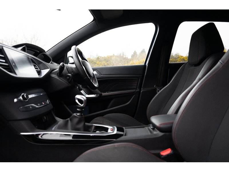 Peugeot 1.5 BlueHDi GT Line Hatchback 5dr Diesel Manual Euro 6 (s/s) (130 ps)