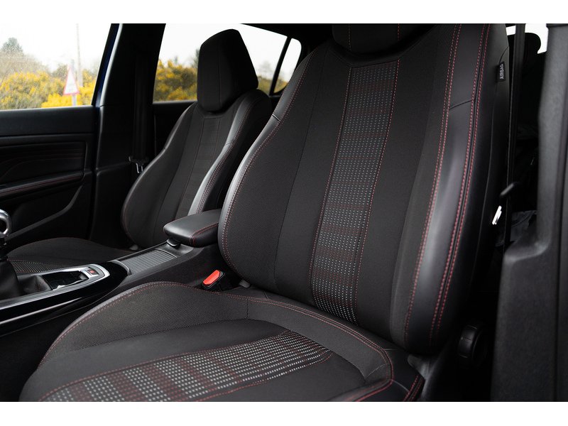 Peugeot 1.5 BlueHDi GT Line Hatchback 5dr Diesel Manual Euro 6 (s/s) (130 ps)