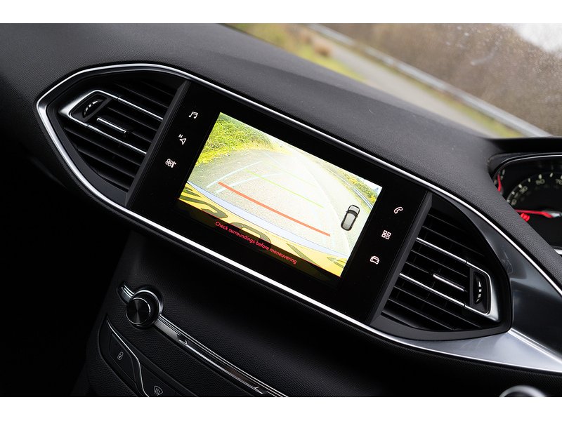 Peugeot 1.5 BlueHDi GT Line Hatchback 5dr Diesel Manual Euro 6 (s/s) (130 ps)