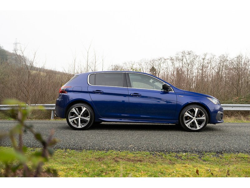 Peugeot 1.5 BlueHDi GT Line Hatchback 5dr Diesel Manual Euro 6 (s/s) (130 ps)