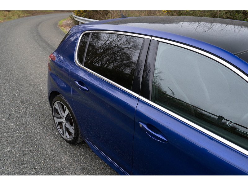 Peugeot 1.5 BlueHDi GT Line Hatchback 5dr Diesel Manual Euro 6 (s/s) (130 ps)