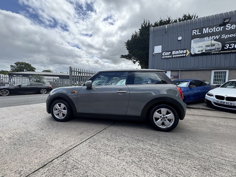 MINI 1.2 One Hatchback 3dr Petrol Auto Euro 6 (s/s) (102 ps)