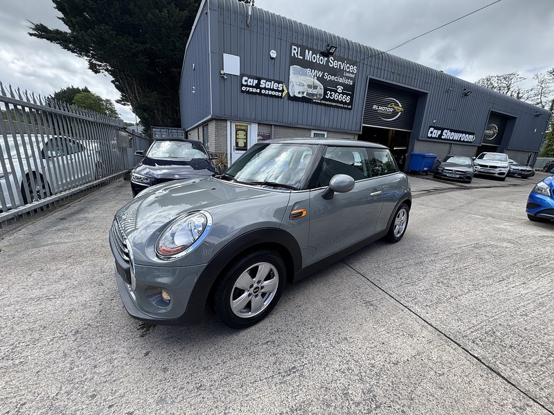 MINI 1.2 One Hatchback 3dr Petrol Auto Euro 6 (s/s) (102 ps)
