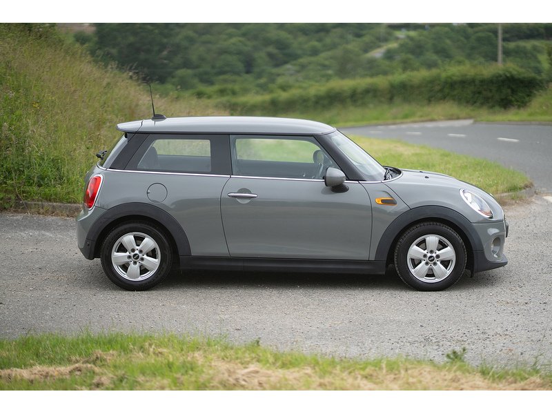 MINI 1.2 One Hatchback 3dr Petrol Auto Euro 6 (s/s) (102 ps)