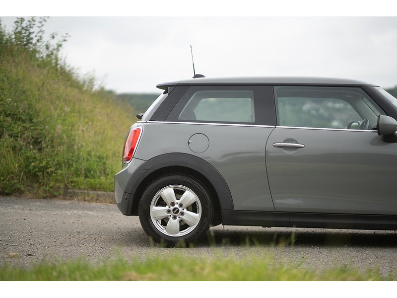 MINI 1.2 One Hatchback 3dr Petrol Auto Euro 6 (s/s) (102 ps)