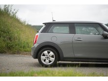 1.2 One Hatchback 3dr Petrol Auto Euro 6 (s/s) (102 ps)