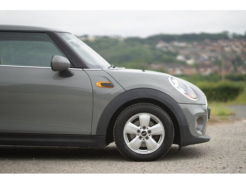 MINI 1.2 One Hatchback 3dr Petrol Auto Euro 6 (s/s) (102 ps)