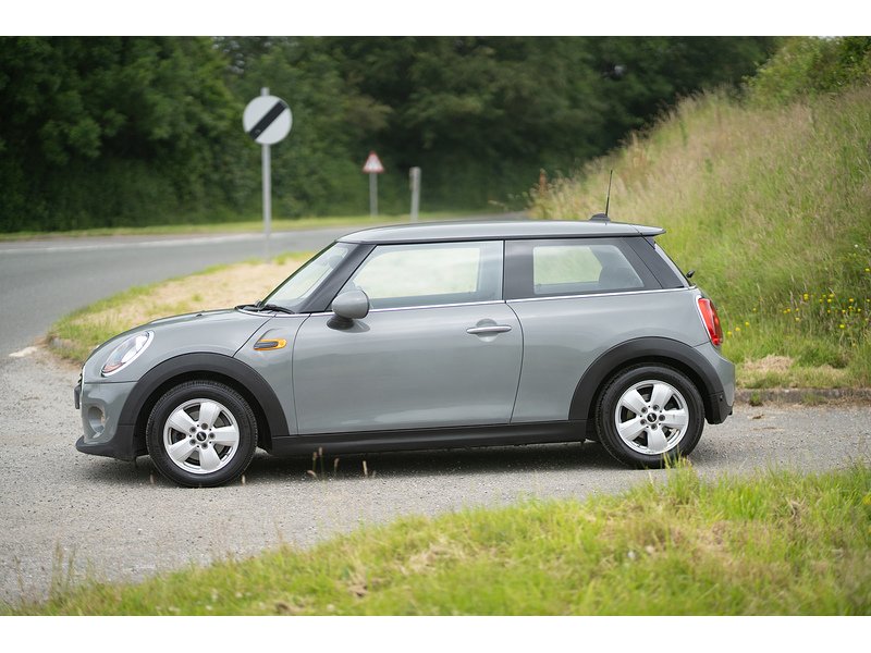 MINI 1.2 One Hatchback 3dr Petrol Auto Euro 6 (s/s) (102 ps)