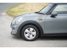 1.2 One Hatchback 3dr Petrol Auto Euro 6 (s/s) (102 ps)