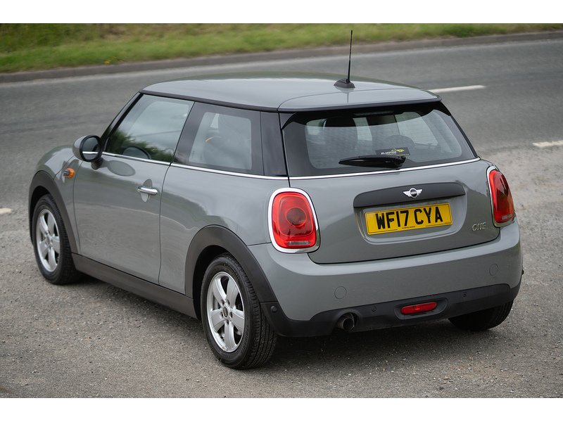 MINI 1.2 One Hatchback 3dr Petrol Auto Euro 6 (s/s) (102 ps)