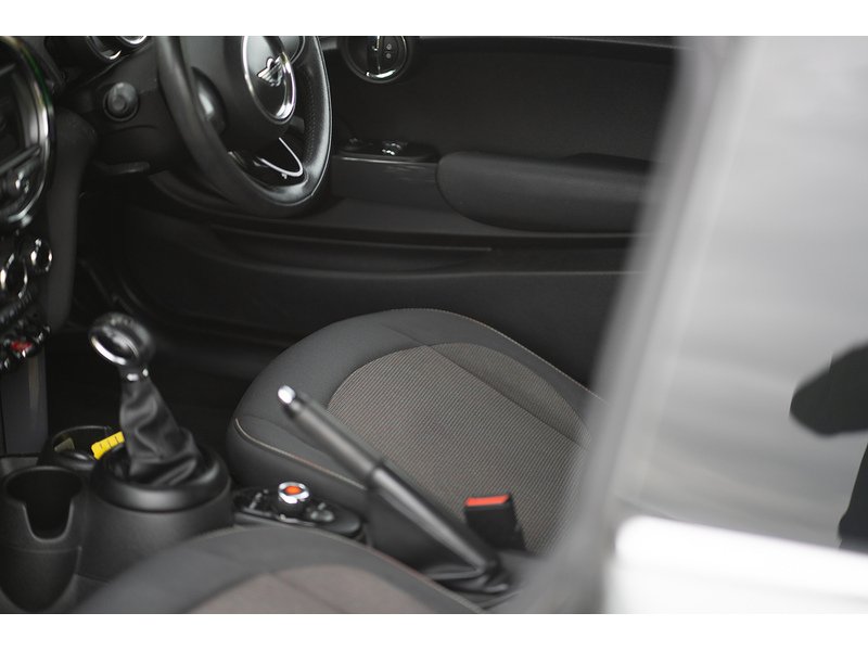 MINI 1.2 One Hatchback 3dr Petrol Auto Euro 6 (s/s) (102 ps)