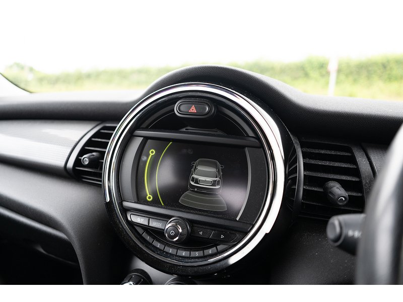 MINI 1.2 One Hatchback 3dr Petrol Auto Euro 6 (s/s) (102 ps)