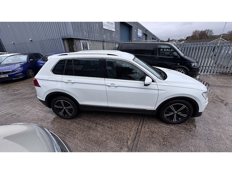 Volkswagen 2.0 TDI SE Navigation SUV 5dr Diesel Manual 4Motion Euro 6 (s/s) (150 ps)