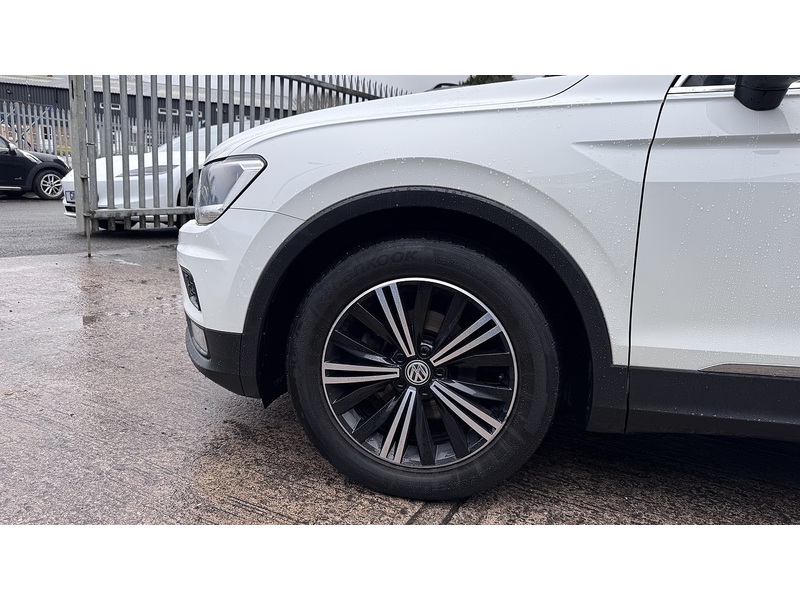 Volkswagen 2.0 TDI SE Navigation SUV 5dr Diesel Manual 4Motion Euro 6 (s/s) (150 ps)