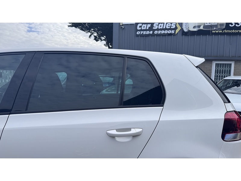 Volkswagen Golf  Hatchback 0.0  Petrol