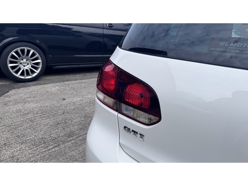 Volkswagen Golf  Hatchback 0.0  Petrol