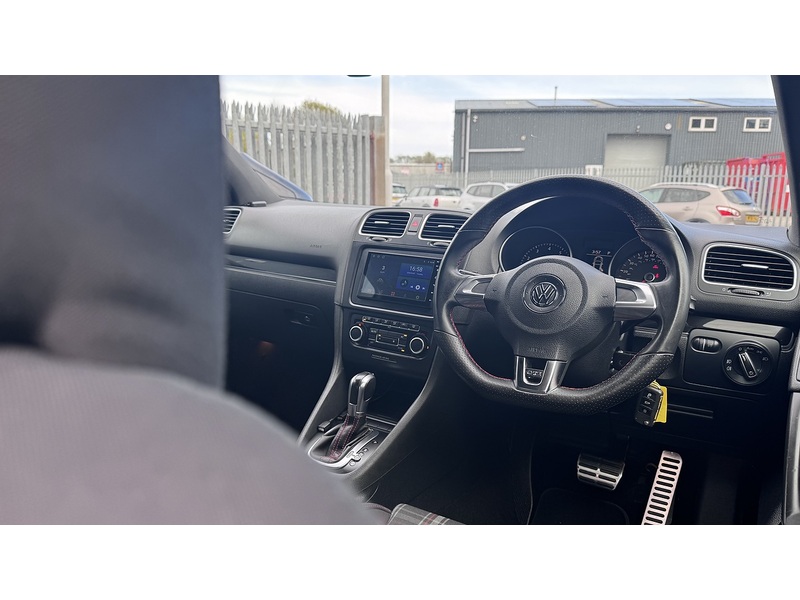 Volkswagen Golf  Hatchback 0.0  Petrol