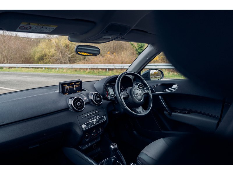 Audi 1.6 TDI Sport Sportback 5dr Diesel Manual Euro 6 (s/s) (116 ps)