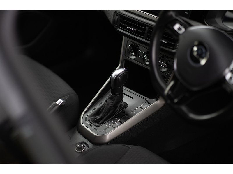 Volkswagen 1.0 TSI Match Hatchback 5dr Petrol DSG Euro 6 (s/s) (95 ps)