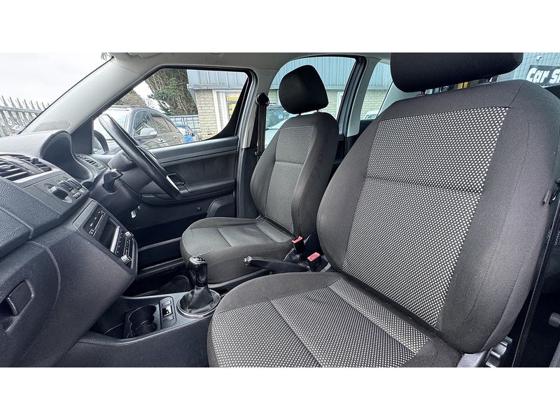 Skoda 1.6 TDI Scout MPV 5dr Diesel Manual Euro 5 (105 ps)