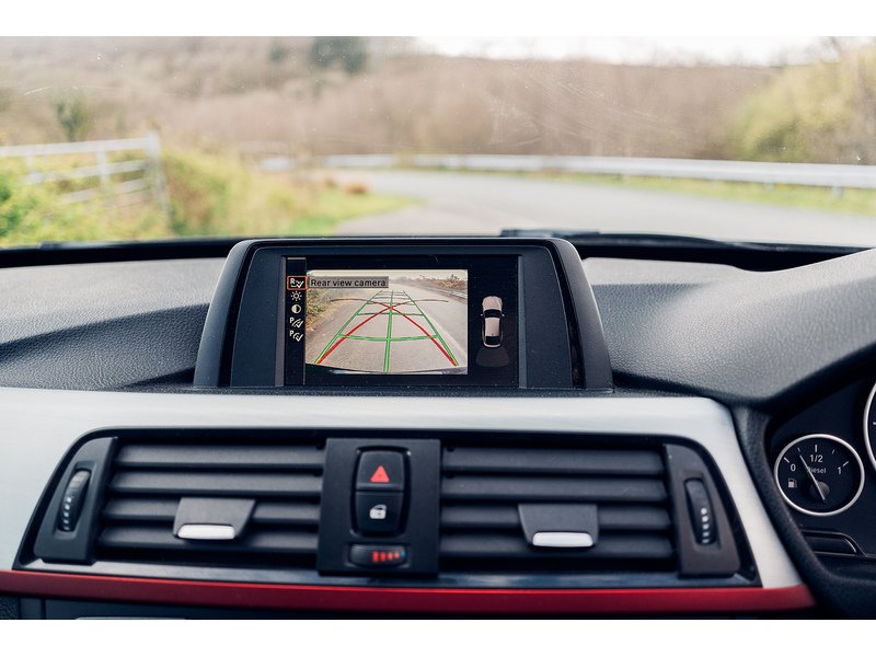 BMW 2.0 320d Sport GT 5dr Diesel Manual Euro 6 (s/s) (184 ps)