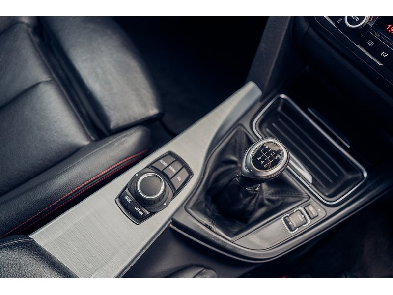 BMW 2.0 320d Sport GT 5dr Diesel Manual Euro 6 (s/s) (184 ps)