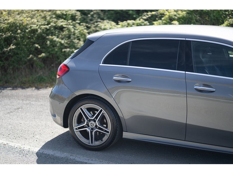Mercedes-Benz 1.3 A200 AMG Line (Premium) Hatchback 5dr Petrol 7G-DCT Euro 6 (s/s) (163 ps)