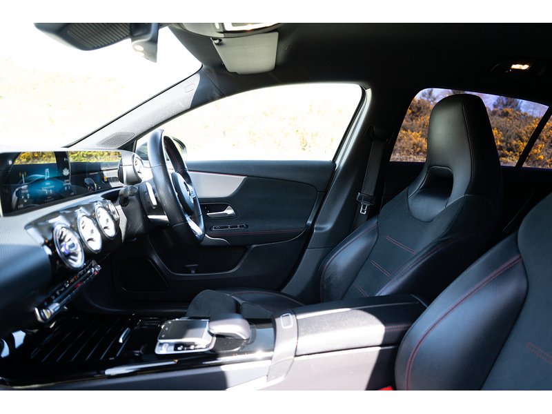 Mercedes-Benz 1.3 A200 AMG Line (Premium) Hatchback 5dr Petrol 7G-DCT Euro 6 (s/s) (163 ps)